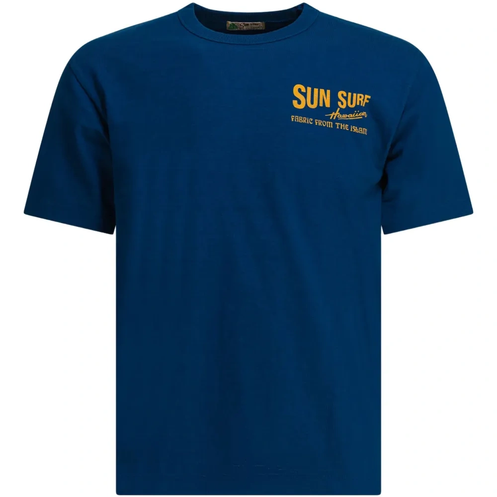 Футболка с логотипом