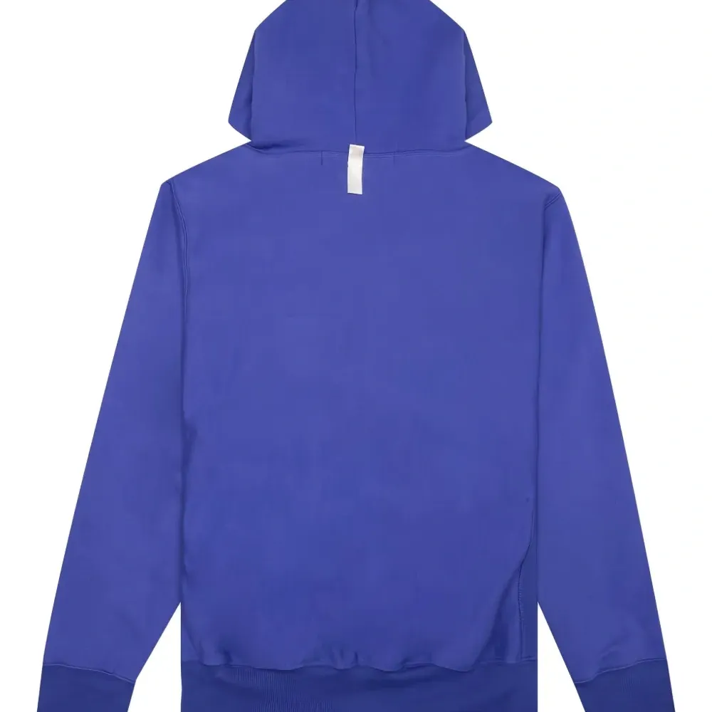 Худи с вышитым логотипом Худи с вышитым логотипом