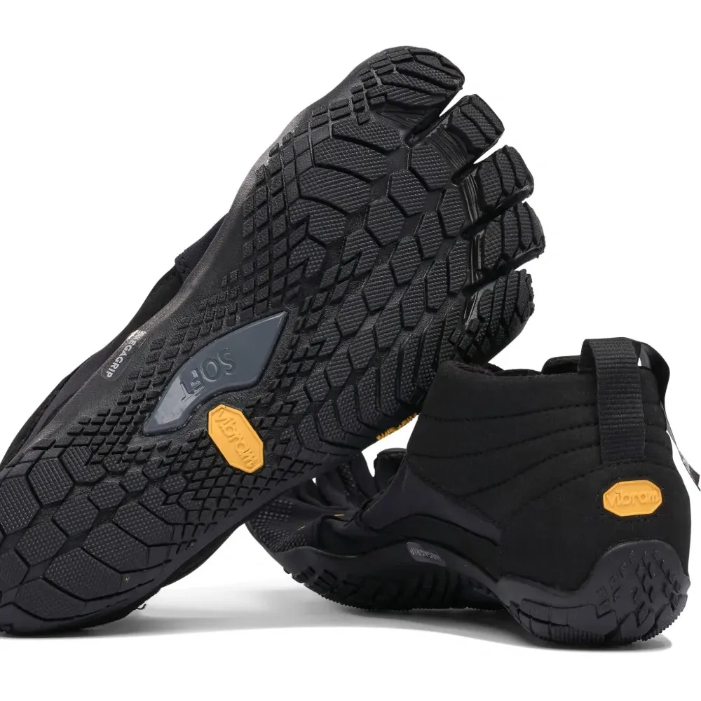 Кроссовки V-Trek на шнуровке