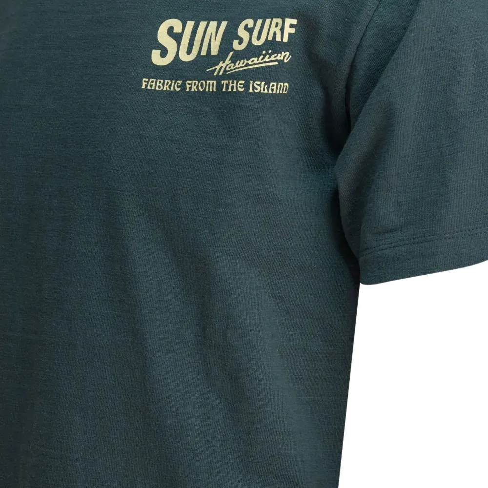 Футболка с графичным принтом