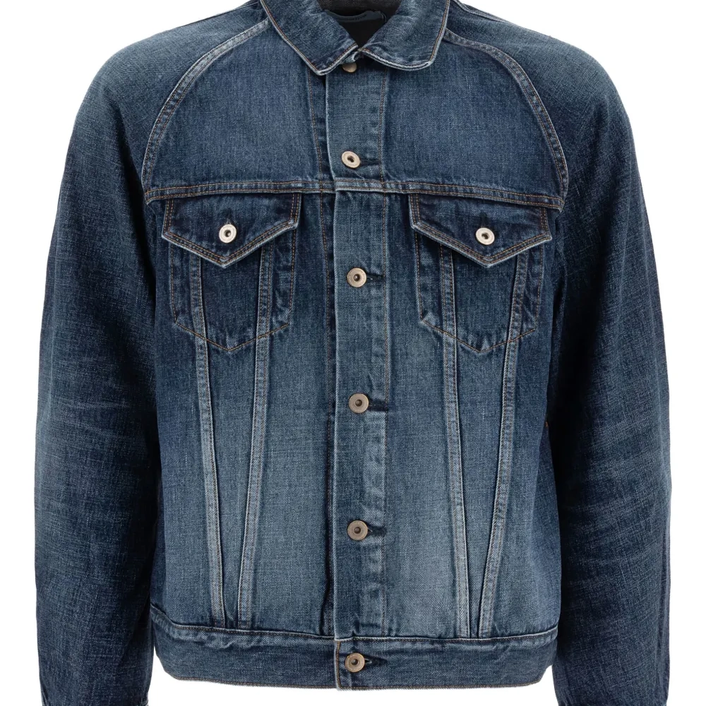 Джинсовая куртка