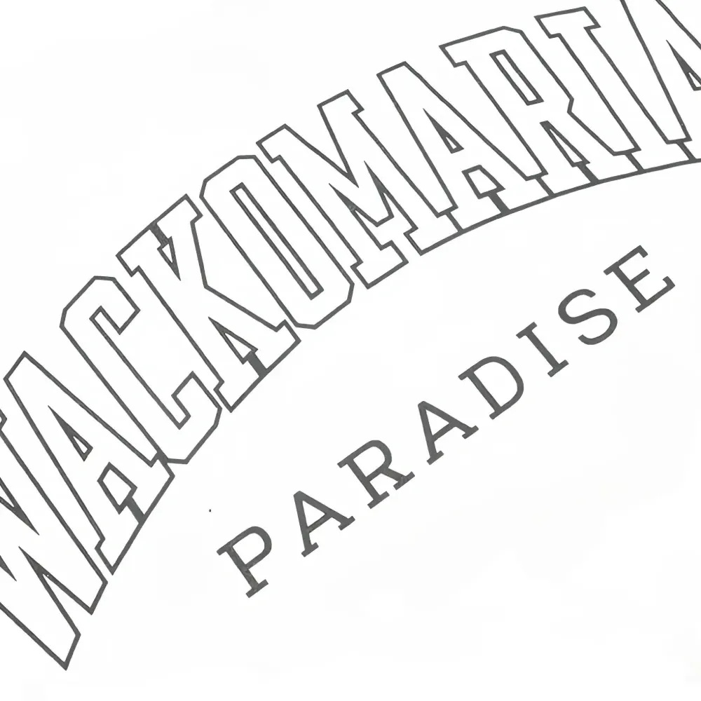 Футболка с логотипом