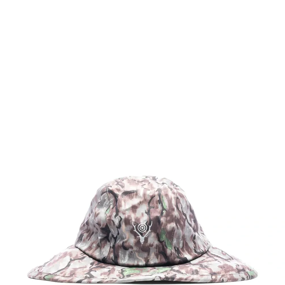 Панама с камуфляжным узором