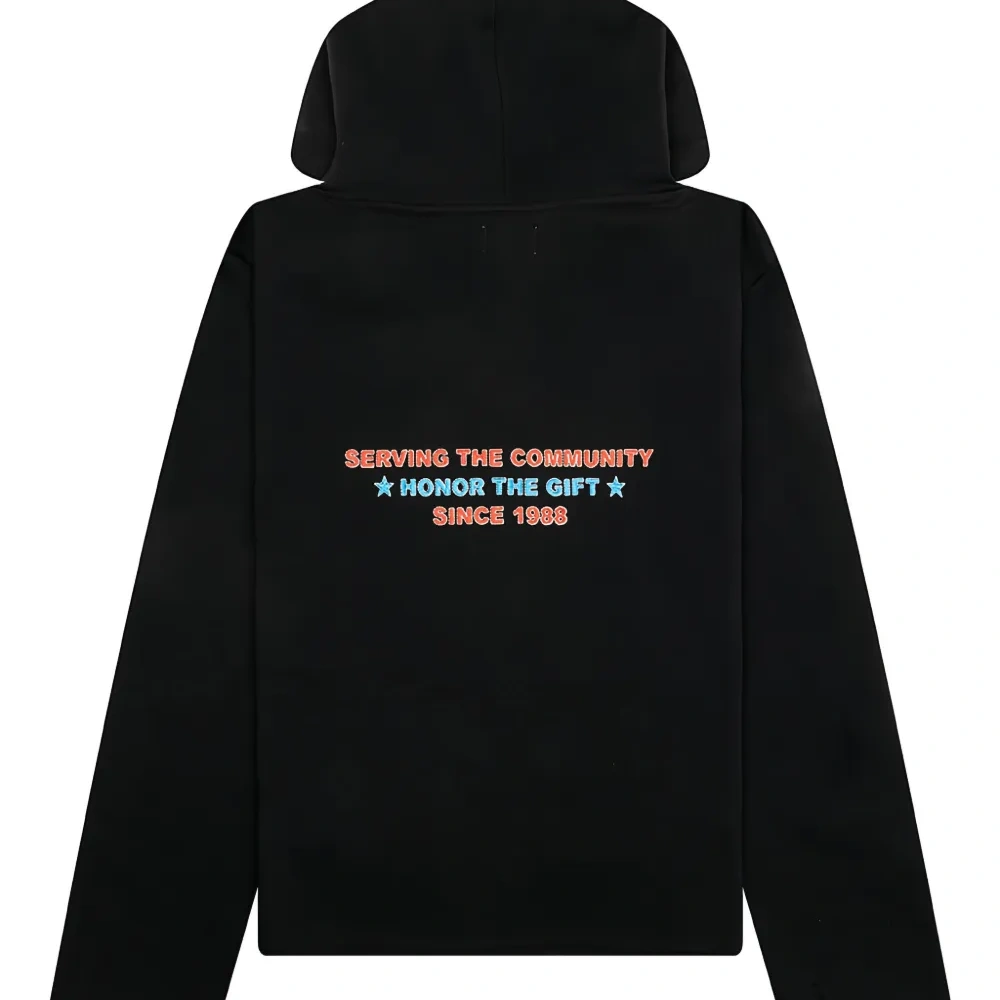 Худи с вышитым логотипом