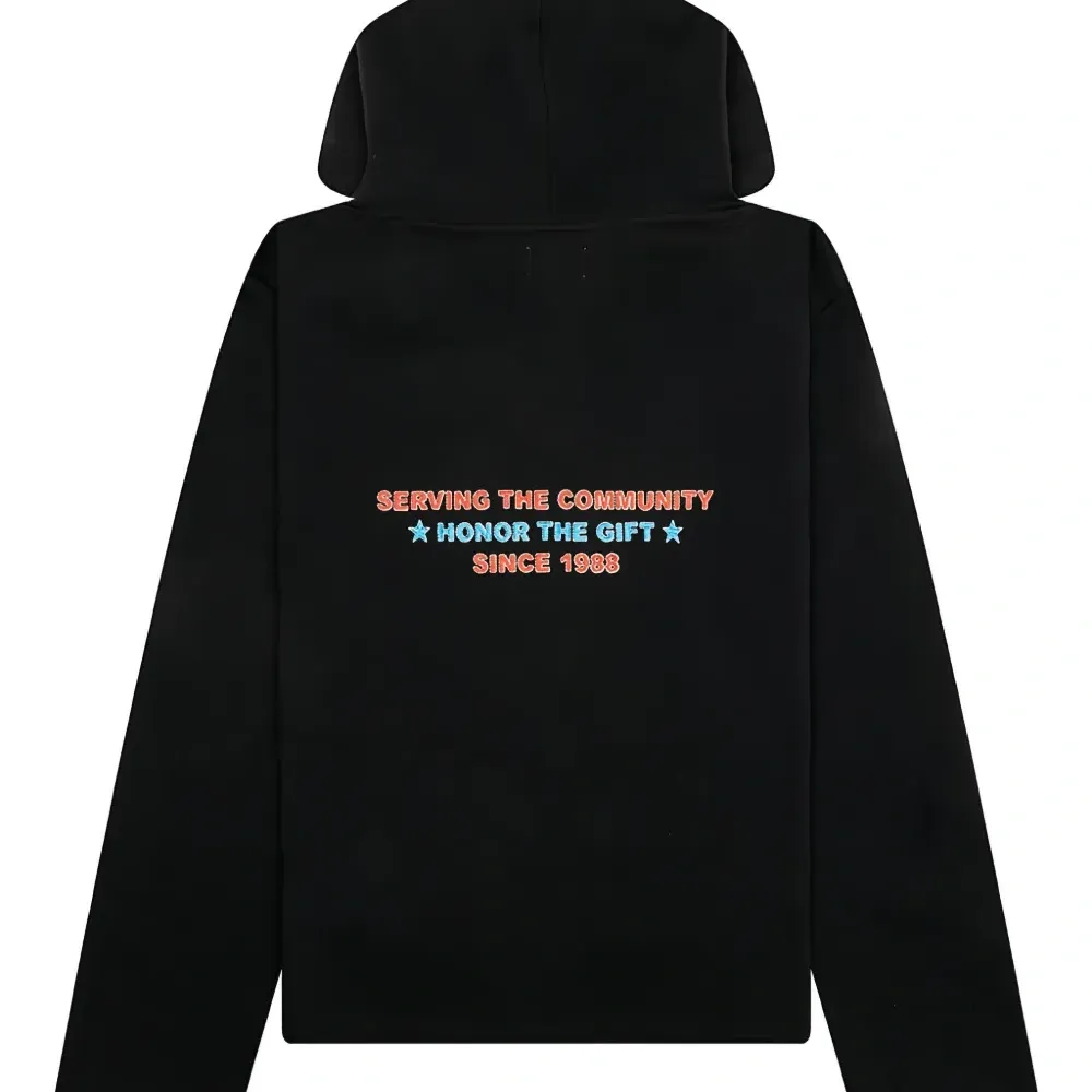 Худи с вышитым логотипом