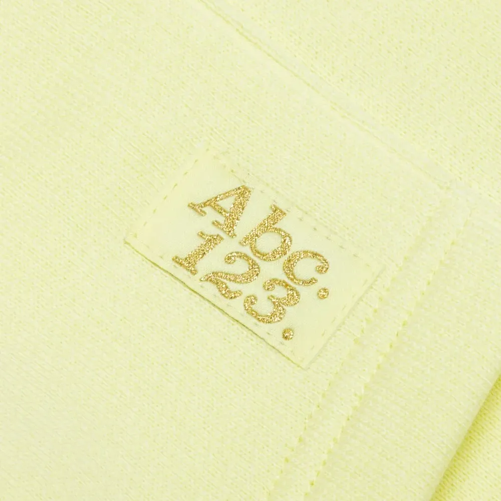 Худи с вышитым логотипом