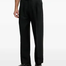 Брюки со складками и логотипом