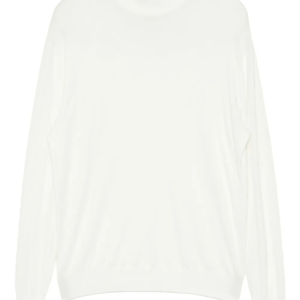 Топ с высоким воротником