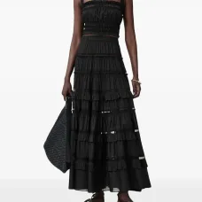 Топ с кружевной отделкой и сборками Топ с кружевной отделкой и сборками