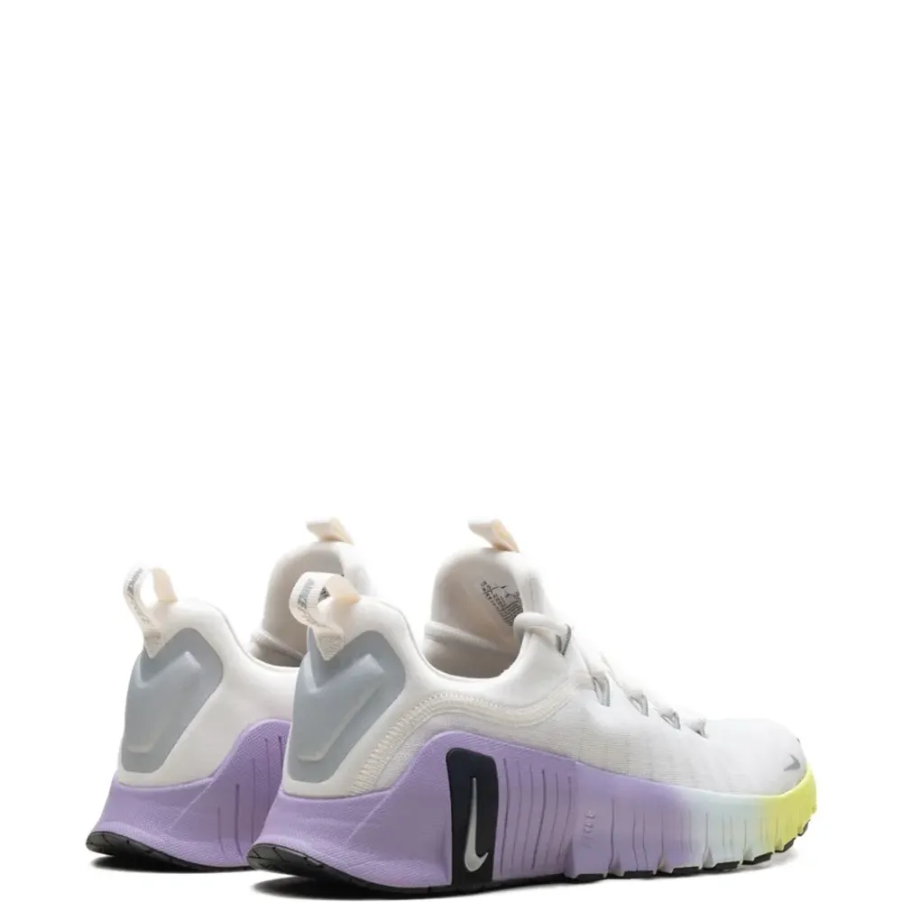 Кроссовки Free Metcon 6 SE Phantom Black Hydrangeas Metallic Silver