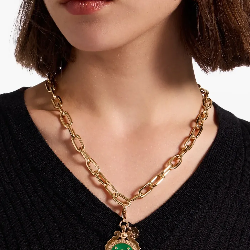 Подвеска-медальон Подвеска-медальон