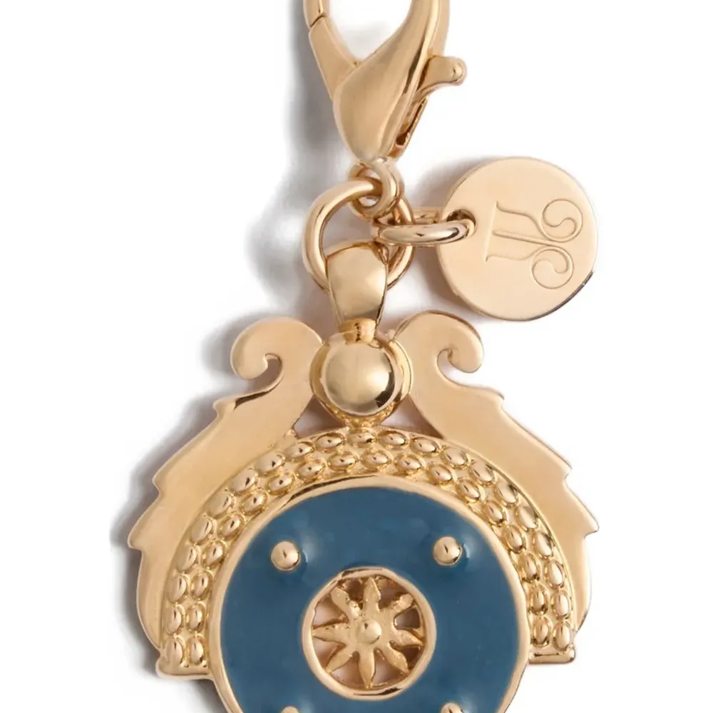 Подвеска-медальон