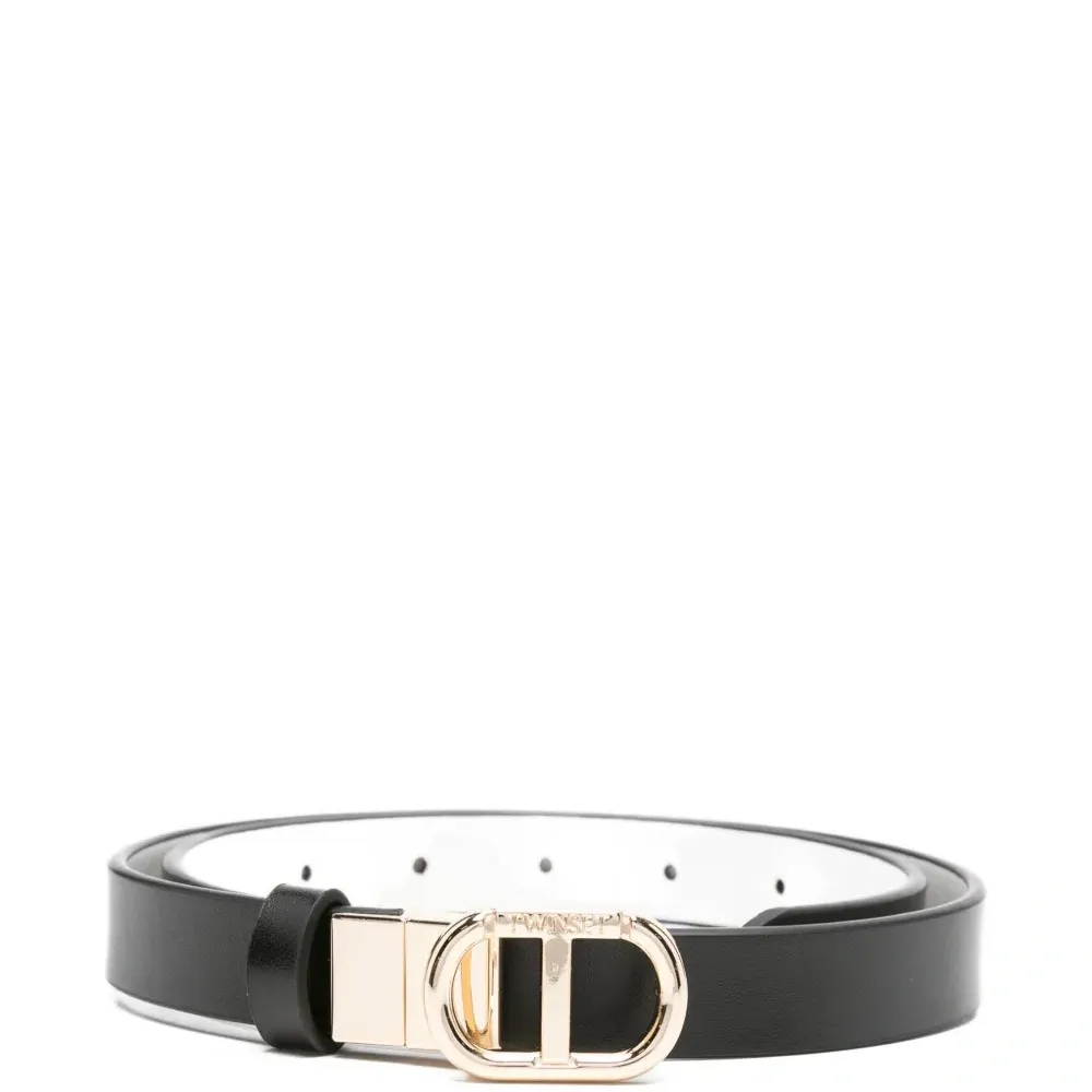 Ремень с пряжкой