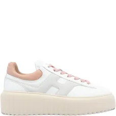 Кроссовки с логотипом