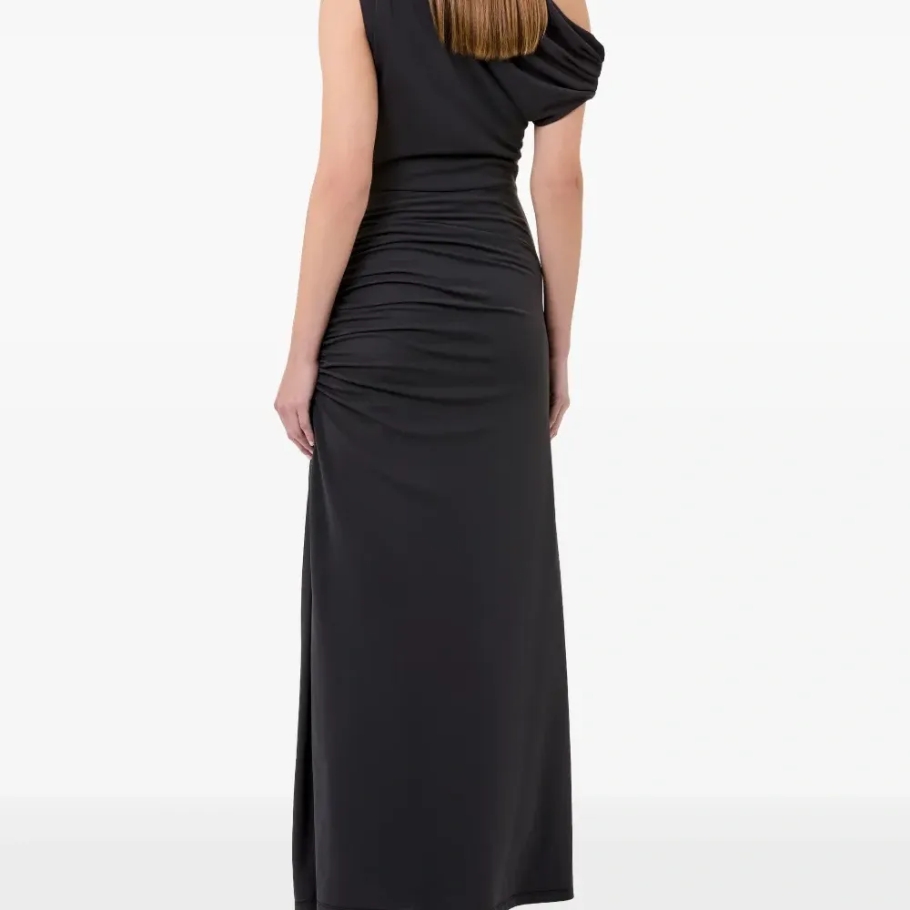 платье макси на одно плечо платье макси на одно плечо