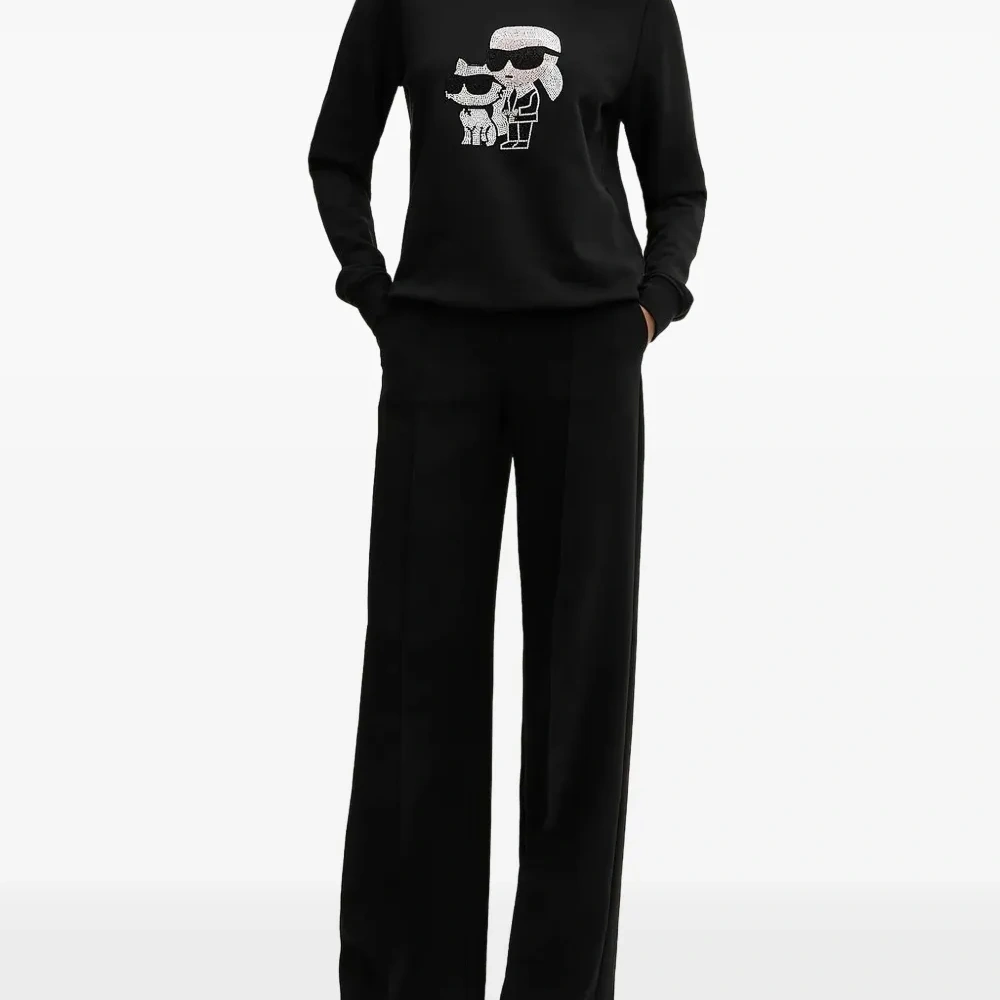 Толстовка с кристаллами