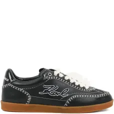 Кроссовки с декоративной строчкой