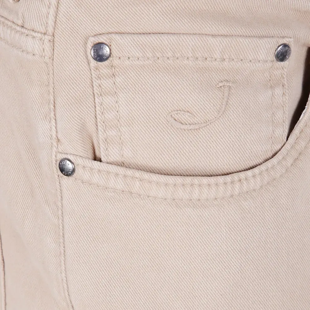 Брюки с вышивкой и карманами Брюки с вышивкой и карманами