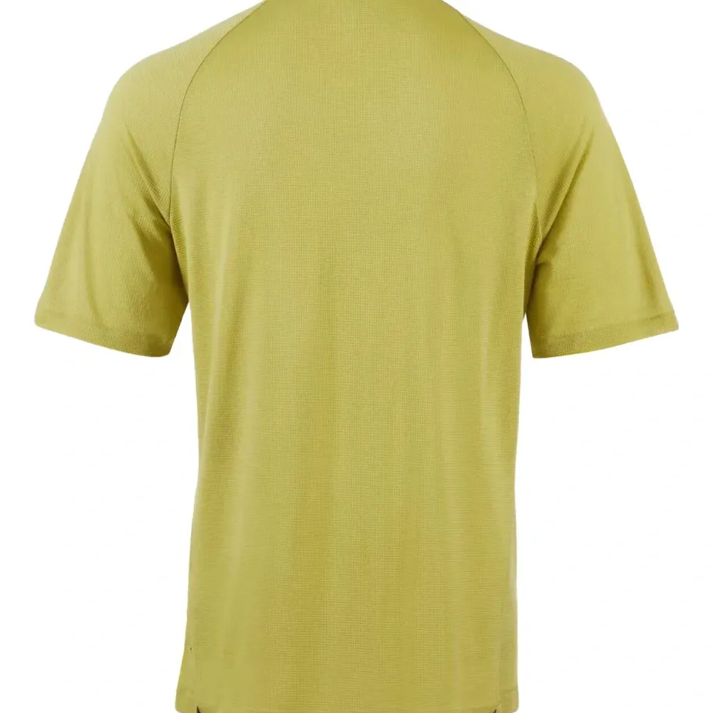 Футболка с рукавами реглан