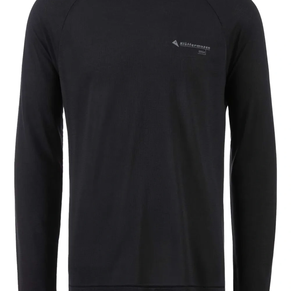 Футболка с длинными рукавами