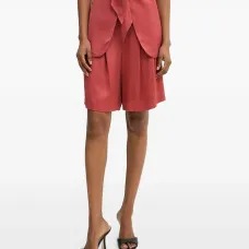 Шорты со складками