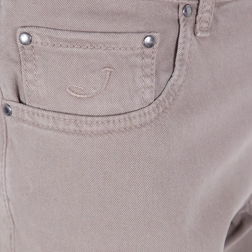 Брюки с вышивкой и карманами