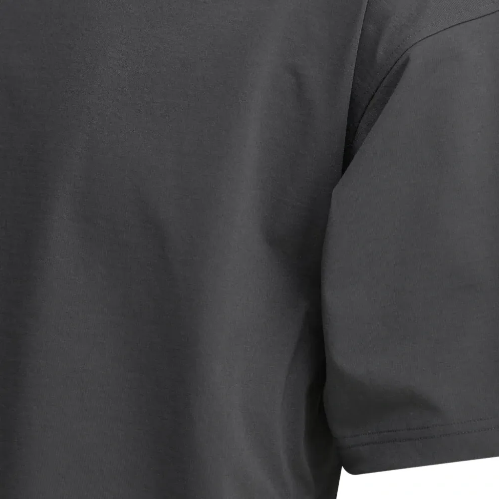 Футболка с круглым вырезом Футболка с круглым вырезом