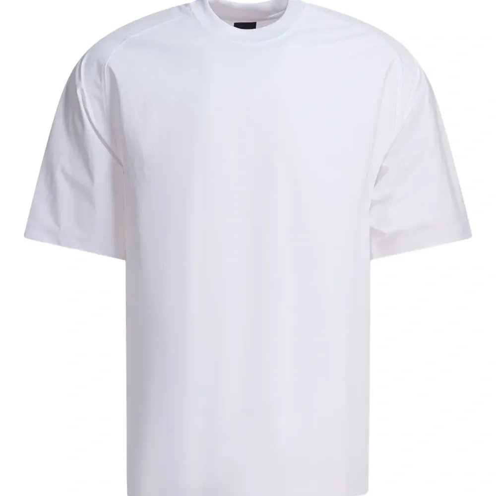 Футболка с круглым вырезом Футболка с круглым вырезом