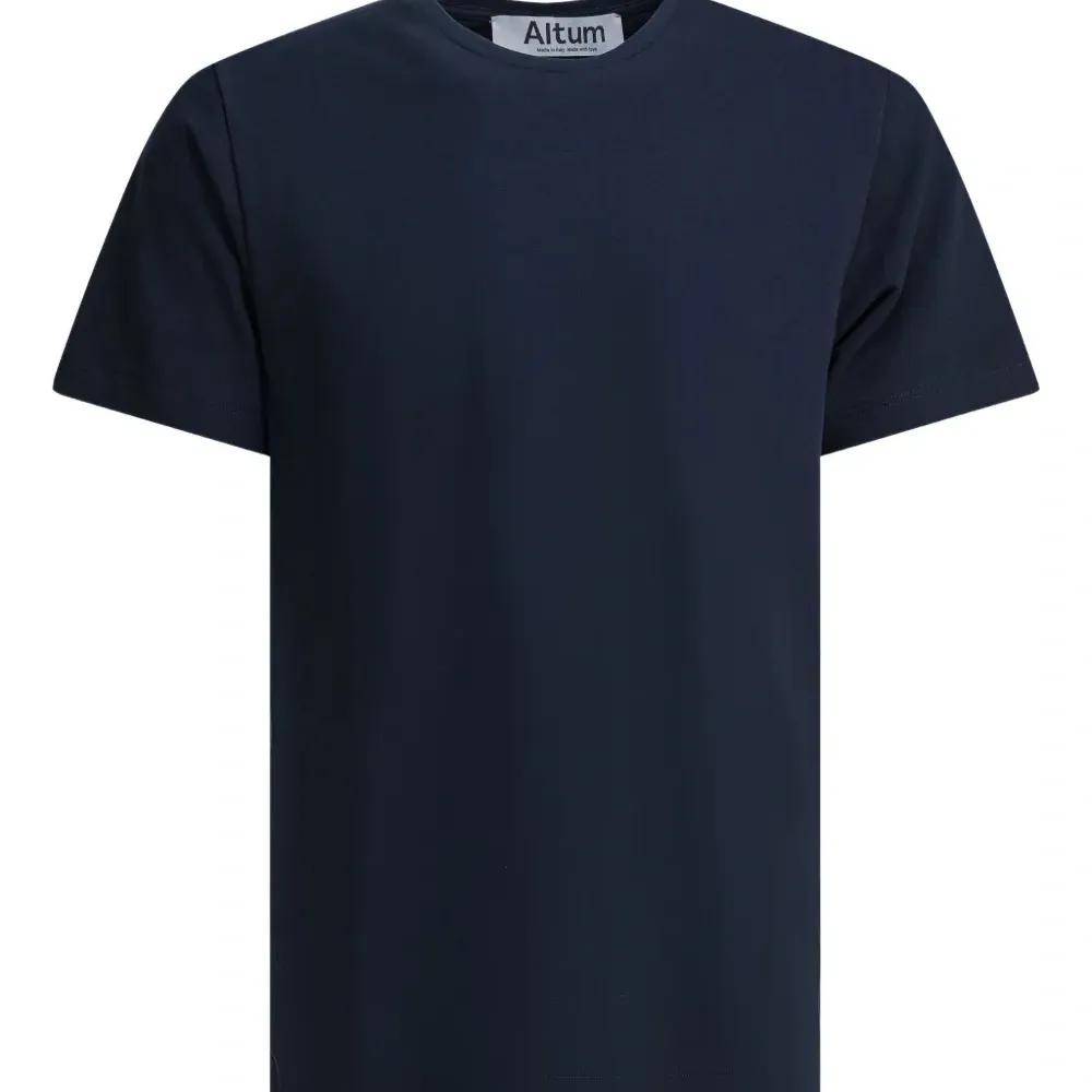 Футболка с круглым вырезом