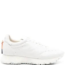 Кожаные кроссовки