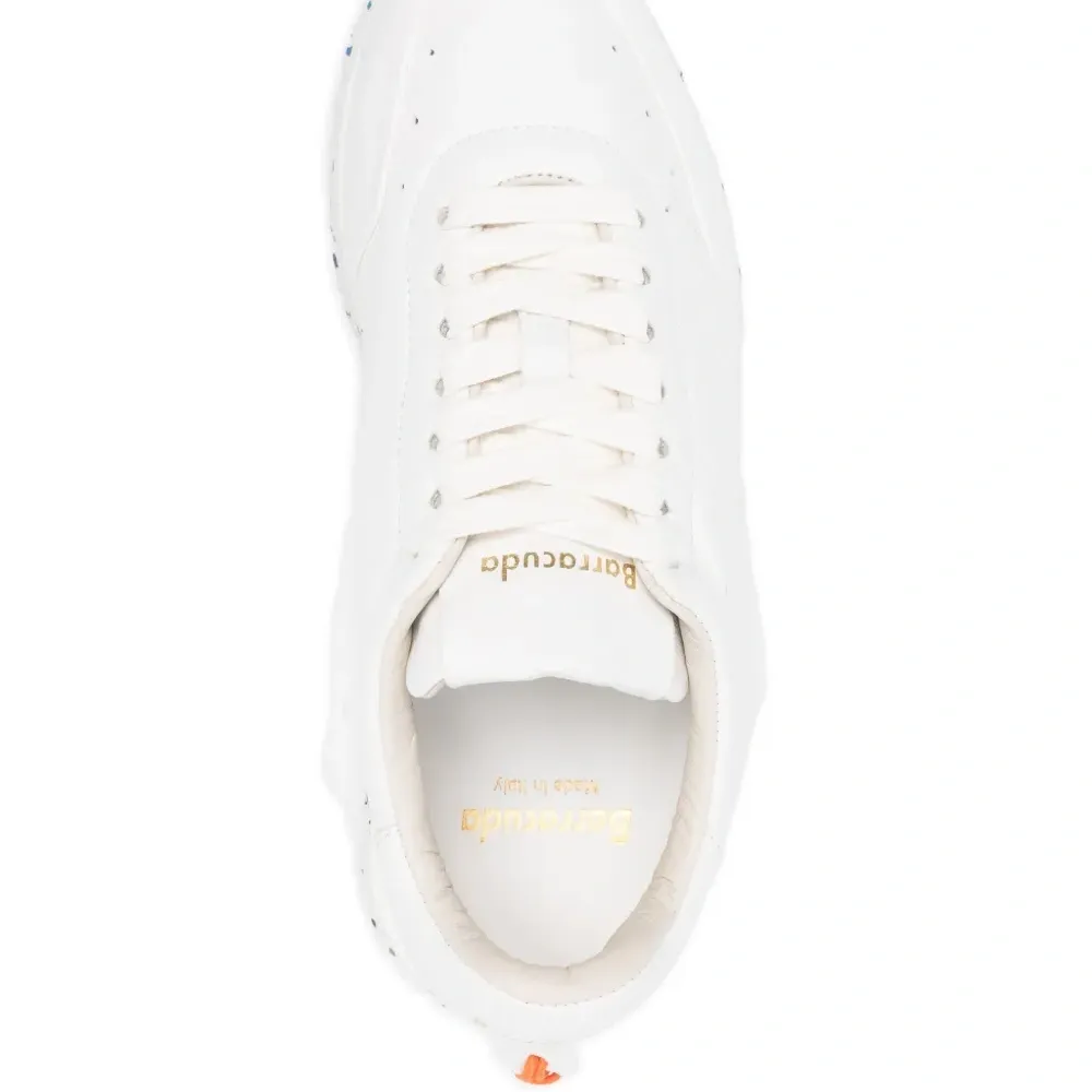 Кожаные кроссовки