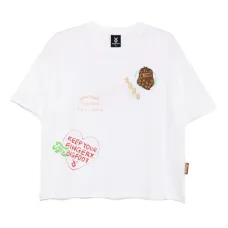 футболка с вышитым логотипом