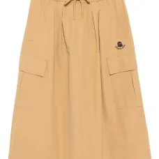 шорты с вышитым логотипом