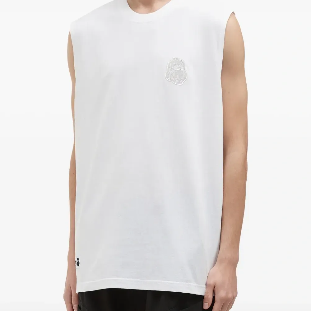 топ с вышивкой