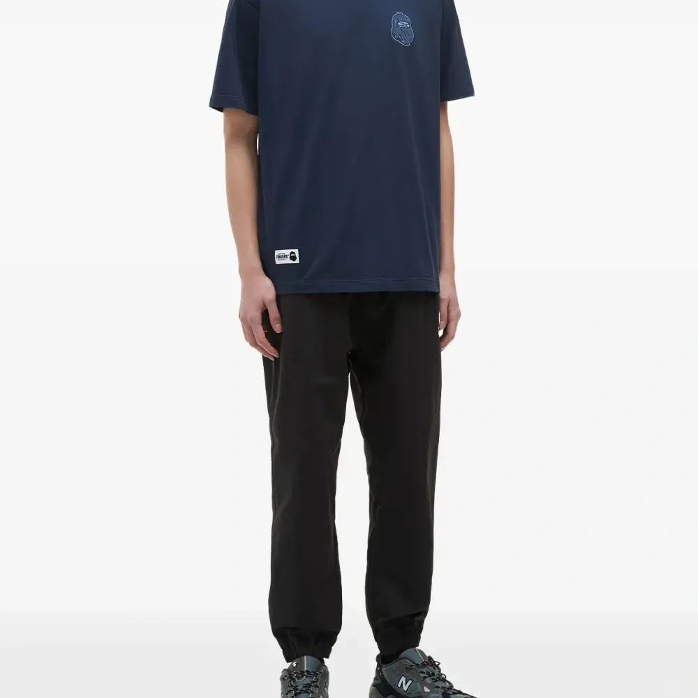 футболка с вышивкой