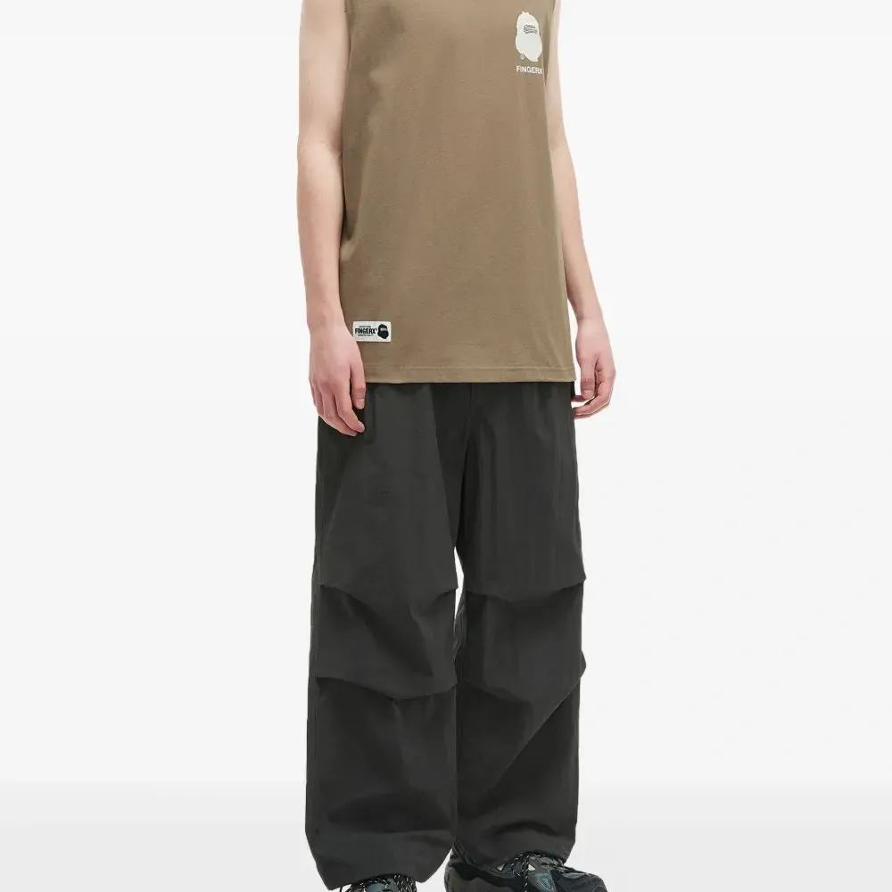 топ с графичным принтом топ с графичным принтом