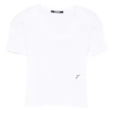 футболка с U-образным вырезом