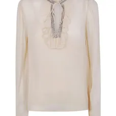 Блузка с оборками и логотипом