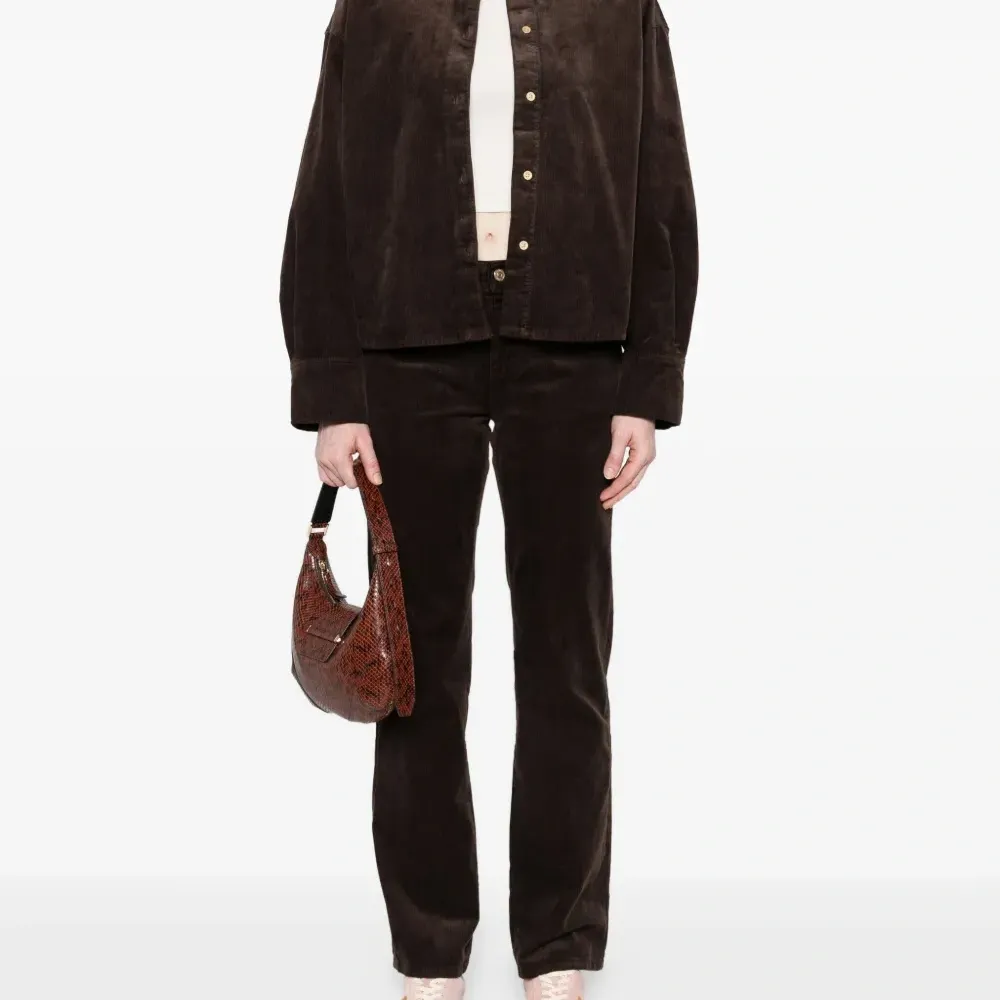 Вельветовая рубашка на пуговицах Вельветовая рубашка на пуговицах