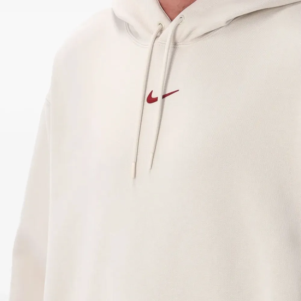 Худи с вышитым логотипом из коллаборации с NOCTA