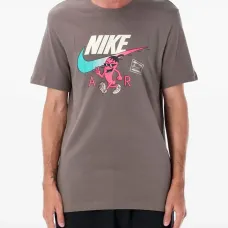 Футболка с логотипом