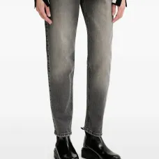 Джинсы с логотипом