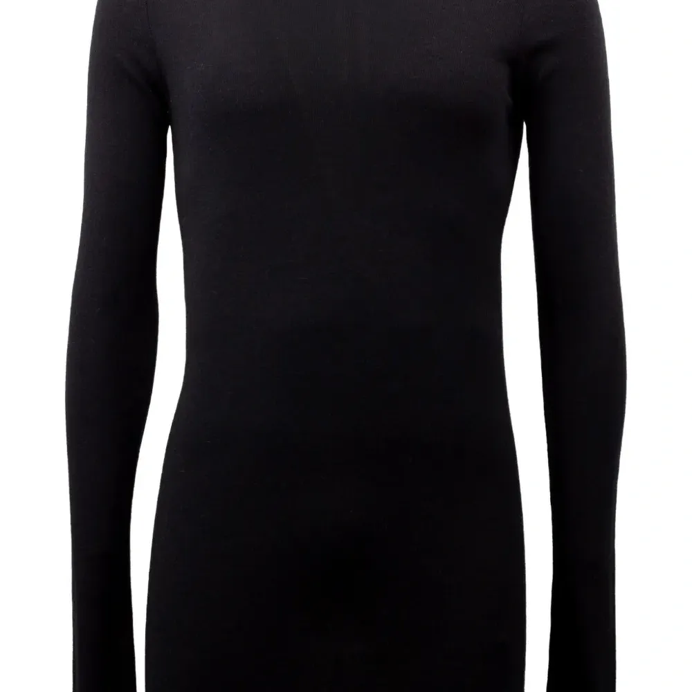 Футболка с длинными рукавами