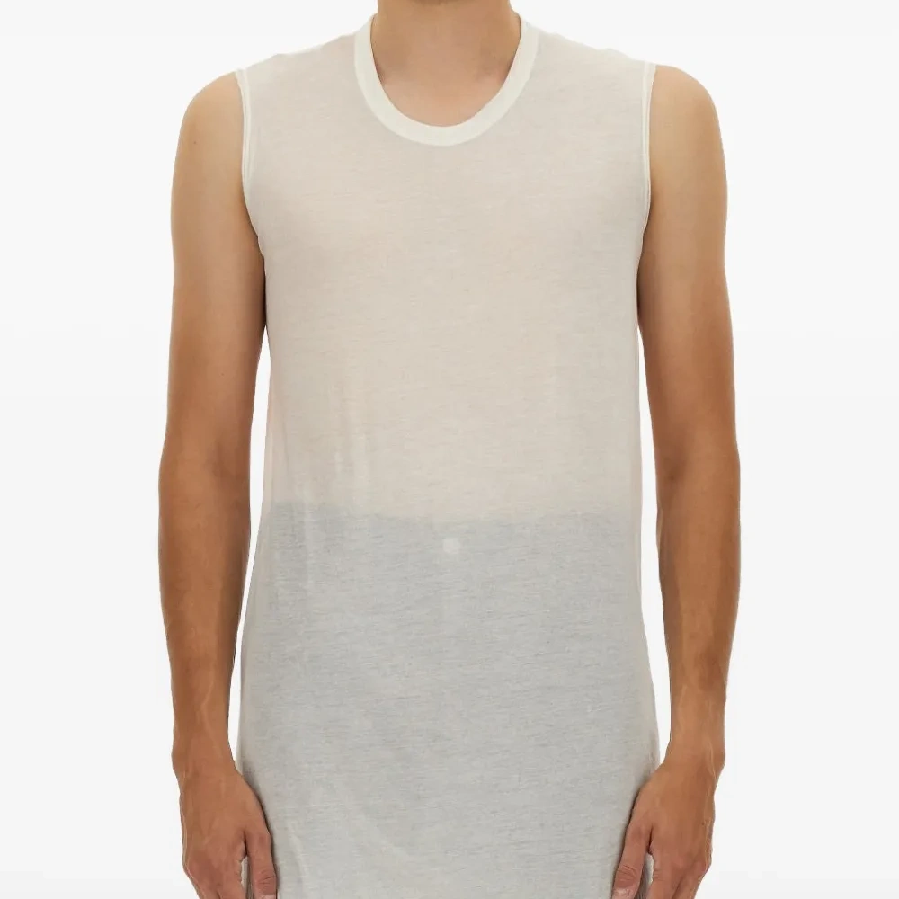 Топ асимметричного кроя