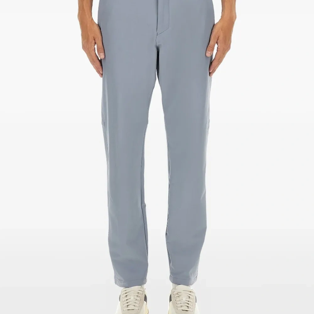 Брюки с застежкой на пуговицу