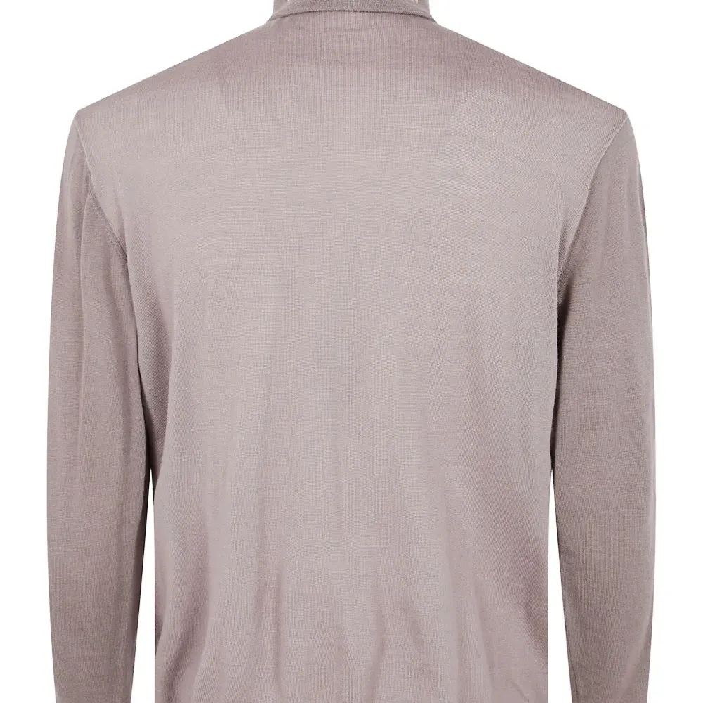 Толстовка с высоким воротником