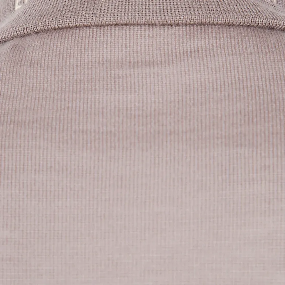 Толстовка с высоким воротником