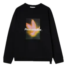 Толстовка с графичным принтом