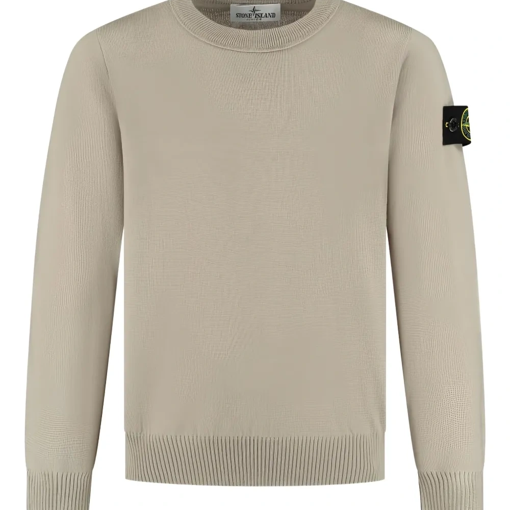 Свитер с нашивкой Compass