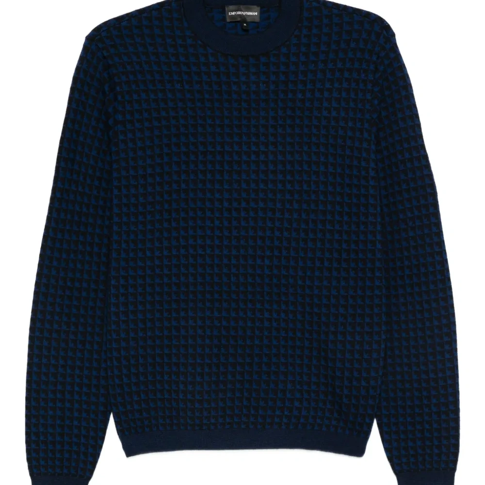 шерстяной свитер в ломаную клетку